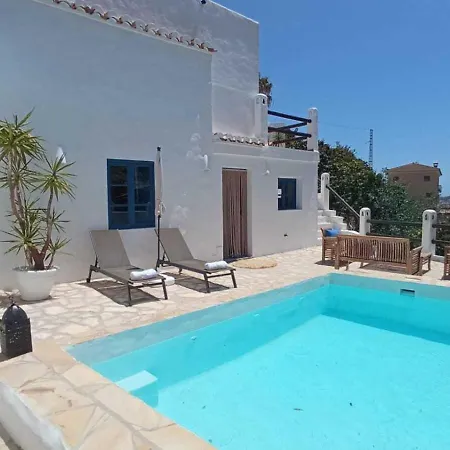Casa El Almendro Piscina Privada